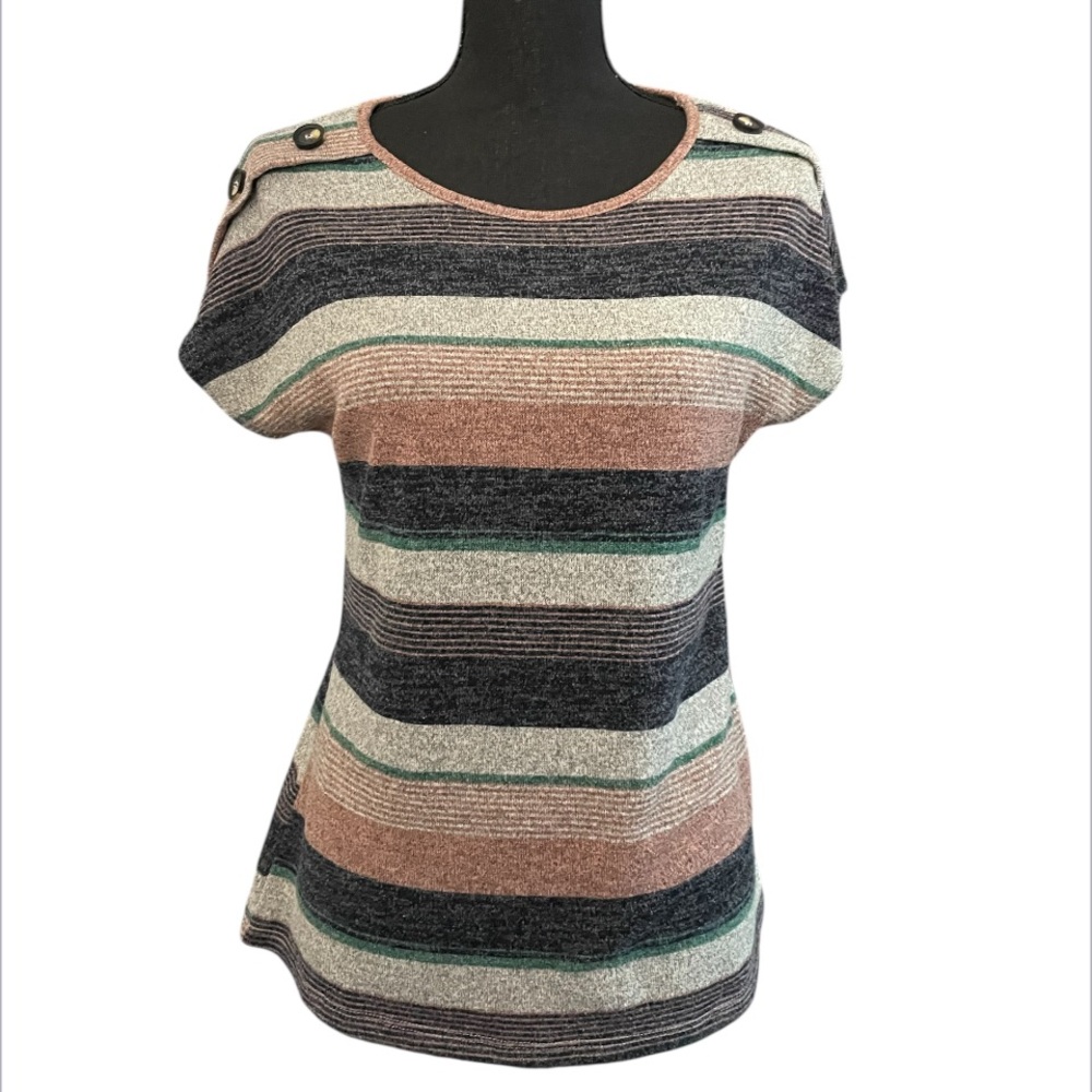 Lavish Women's Sleeveless Pullover Multicolor Striped Thin Sweater Top Size: Med